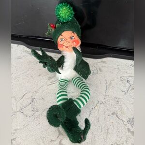 Annalee Green Elf Doll with Striped Leggings